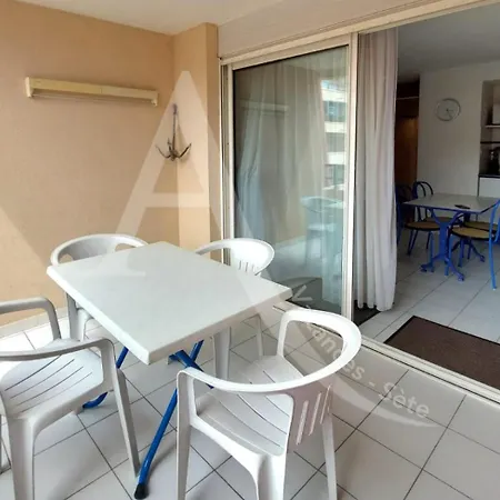 Apartment Terrasse Vue Piscine Et Apercu Pour 4 Personnes Avec Garage *