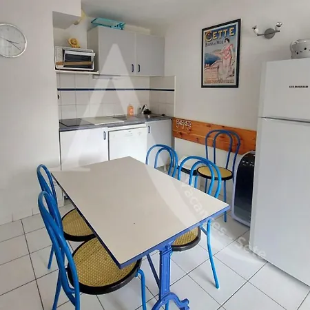 Apartment Terrasse Vue Piscine Et Apercu Pour 4 Personnes Avec Garage *